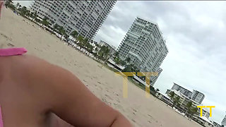 Brandi Bae Gives Stranger Random Handjob on Public Beach