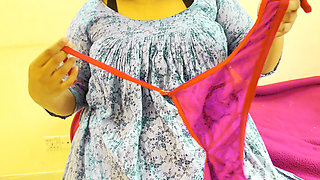 Hot Housewife Is Fucking with the Tailor