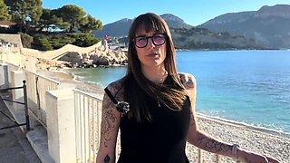 Amateur close up blowjob and facial