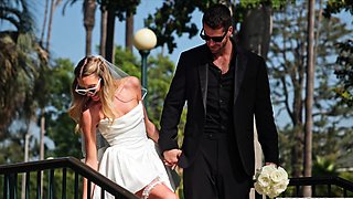 VIXEN Bride Addison Can t Stop Cumming