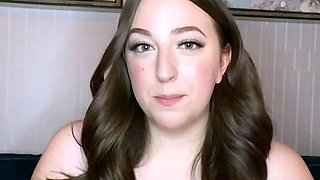 Big boob brunette masturbates on webcam