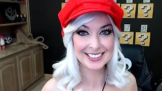 Big boobs milf masturbating