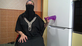 arab cuckold wife and small dick husband