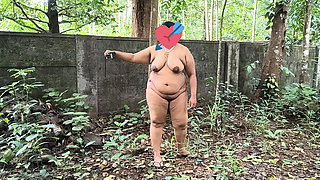 Desi Chubby Girl Going Nude in the Woods