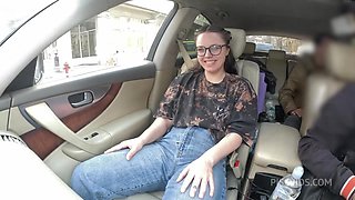 Real Desperate Jeans Wetting And Squirt In My Car