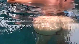 Masturbation in a common Pool in Thailand