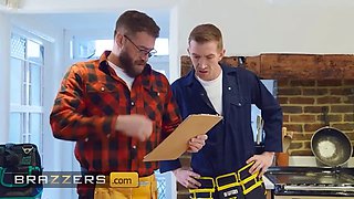Brazzers - kinky maya rose’s unexpected leaks get wedged by Xander Corvus' & Danny D's meaty plumber tools