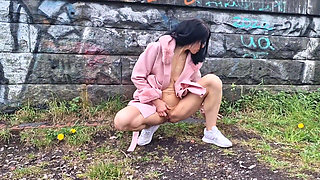 Naked Outdoors, Pissing and Gaping