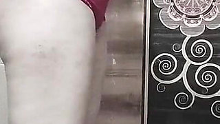 Pakistani Plumber Sex Indian Housewife at Bathroom