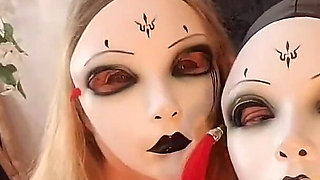 Domslut Fists and Pegs Her Slut with Xxl Dildo Strapon, Spirit