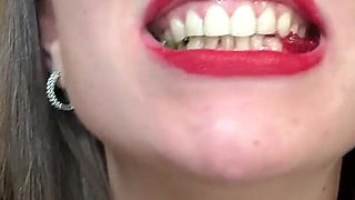 Wide Mouth Candy Crush Swallow