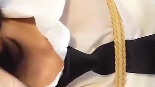 Punish the Female Secretary Who Makes Mistakes Severely 01