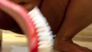 Big Boobs BBW Hot Collage Girl Anippe Toilet Brash Sex in Hostel Bathroom & Pee Unlimited