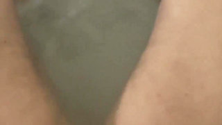 Hot Wife Masturbates in Bathtub - 4K