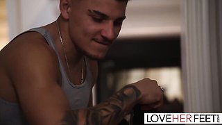 Love Her Feet featuring Vanessa Sky and Victor Ray's feet licking sex