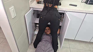 Cute Latina Pays Plomero Apprentice with a Good Ride on His Cock and She Comes Richly