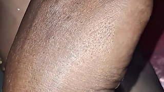 Desi Indian housewife blowjob lekin husband dick