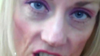 Melanie Makes Hubby Watch Her Play