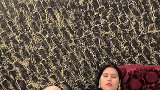 Desi girl Puja bhabhi fingerings pink pussy