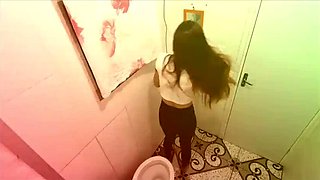 Redhead babe Ator Zegalinha gets a public creampie from a stranger in bar bathroom fuck