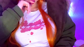 Masturbating teen solo in the gym