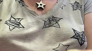 Pussy N Pubes Play on Public Transport Makes My Fingers Smell Amazing!