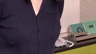 A Snobby Intellectual Type Who Thinks Men Are Beneath Her