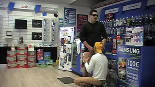Webcam - fucked in the shop by the phone seller
