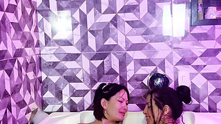 Prank and Hot Kisses with My Friend in the Bathtub