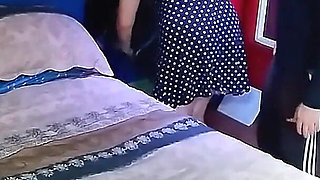 There Are No More Rooms Left at the Hotel. I Have to Share a Room with My Stepmother.