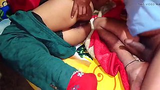 Desi Bhabhi Hardcore Fucking with Devar - Hot Indian Aunty Sex