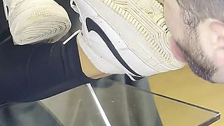 Dirty White Sneaker Worship - Valeria Night (part 1)