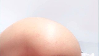 Pulled amateurs close up car sex