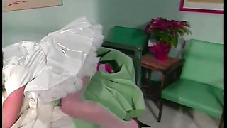 This nurse loves to bang her male patient in a hospital gown