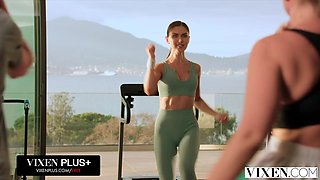 Lustful babes threesome mind-boggling porn clip