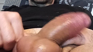 I cum for a young slut on chatroulette