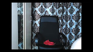 Mature Married Webcam Slut Aimee, Her Magic Armchair and Big Dildo in Her Pussy and Mouth
