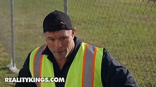 Brandy Renee drinks the tow truck driver's dong to convince him to give her car back - reality kings
