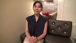 K-cup Super Milk Wife, Megumi, 42 Years Old