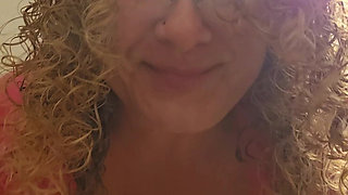 Ms Tammy Teaches Pussy Eating Basics