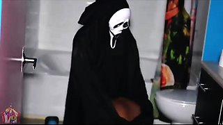 Hot Black Maid Does Some Webcam Black and Ebony