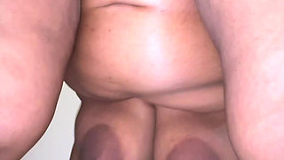 Hanging Boobs & Puffy Nipple & Huge Ass Naked Maid Clean Boss's Room & Try to Seduce Him to Get Rough Fucking