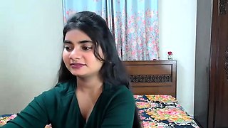 Cute Webcam Indian Babe With Perfect Big Boobs