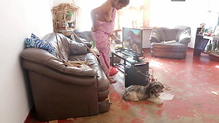 I Showed House Maid a Sex Video and Her Pussy Was Wet