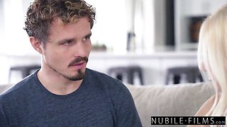 Dazzling Robby and Scarlett's blowjob porn