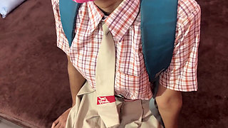 Indian Cute School Girl Come to Home and Suck Cock in Step Brother