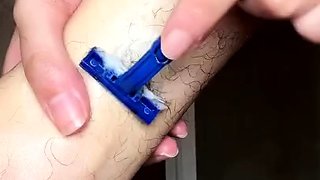 Flexible foot fetish masturbating with feet and hands