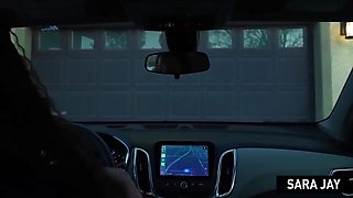 Sara Jay And Victor Ray In Bouncy Ass Cougar Gets Her Cunt Fucked Hard By Victor R!