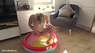 Teen Having a Bath with My and Her Collected Piss. Dildo Play. Pissing Straight Into Her Mouth and Soaking Her Clothes