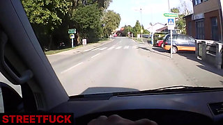 Streetfuck Little Babe on the Street